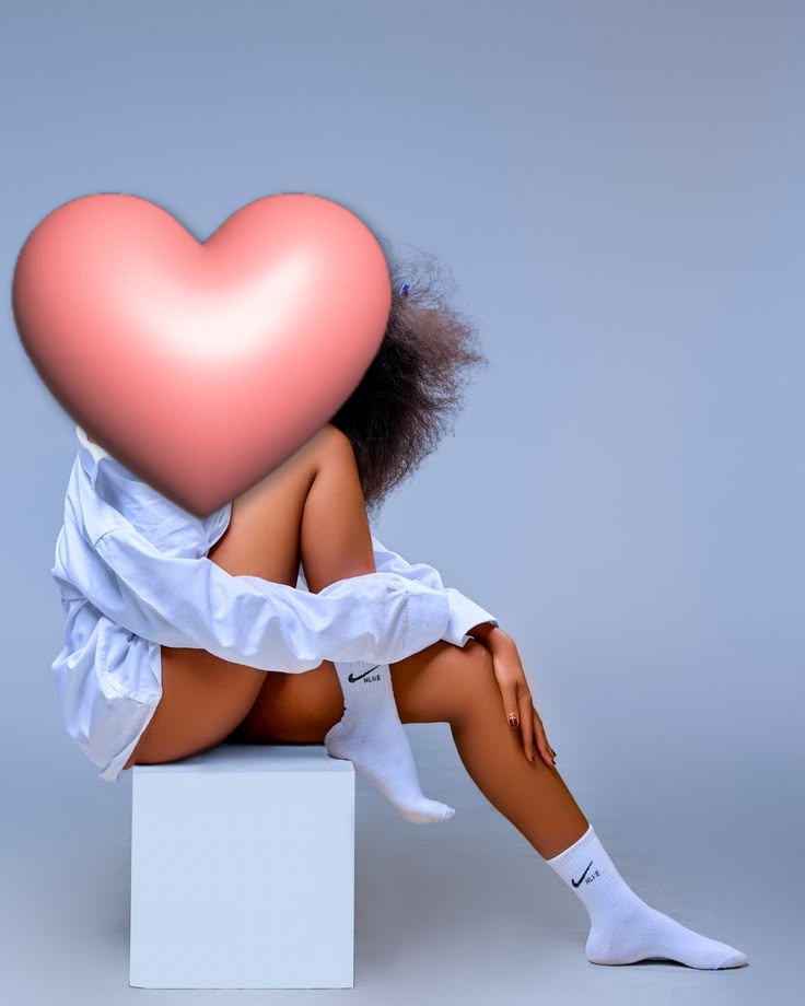 Escort Services, Call Girls And Hookups In Nairobi, Kasarani, Seasons